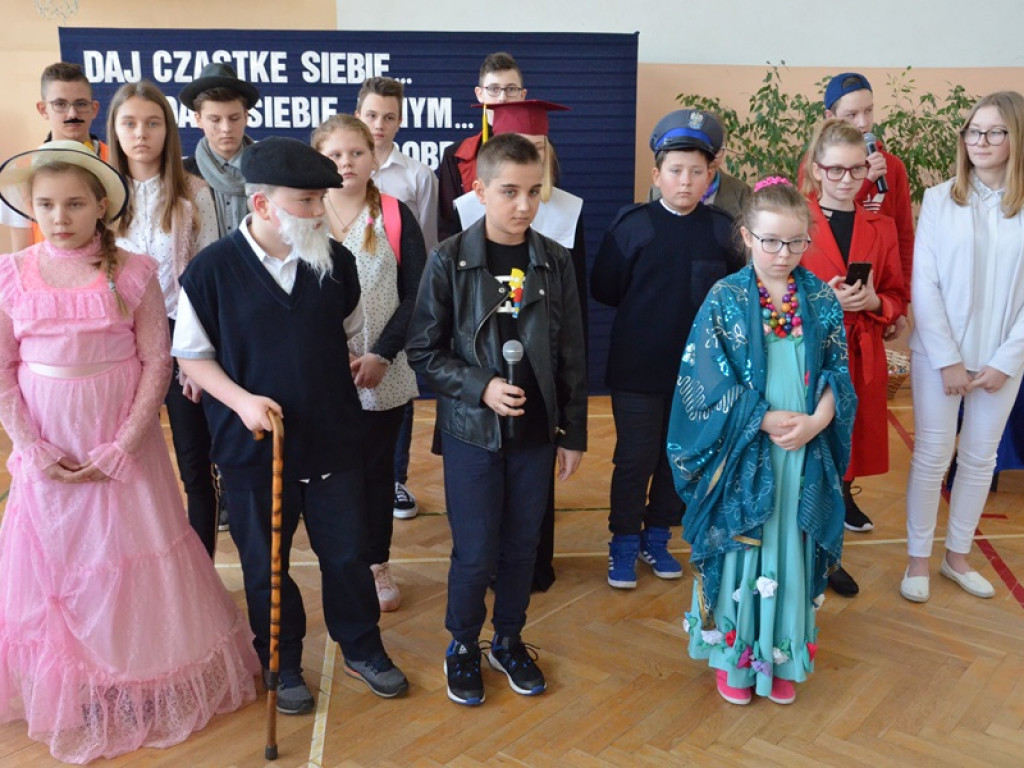 Nagrody dla laureatów i akcja pomocy 13-letniemu Kubie