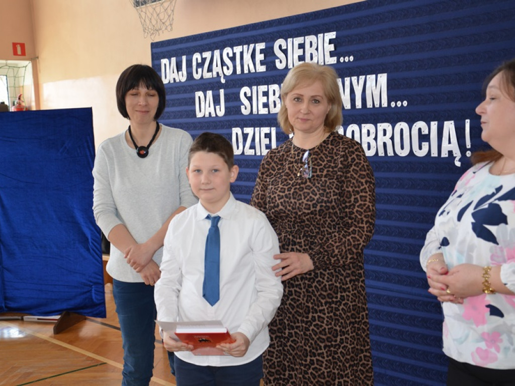 Nagrody dla laureatów i akcja pomocy 13-letniemu Kubie