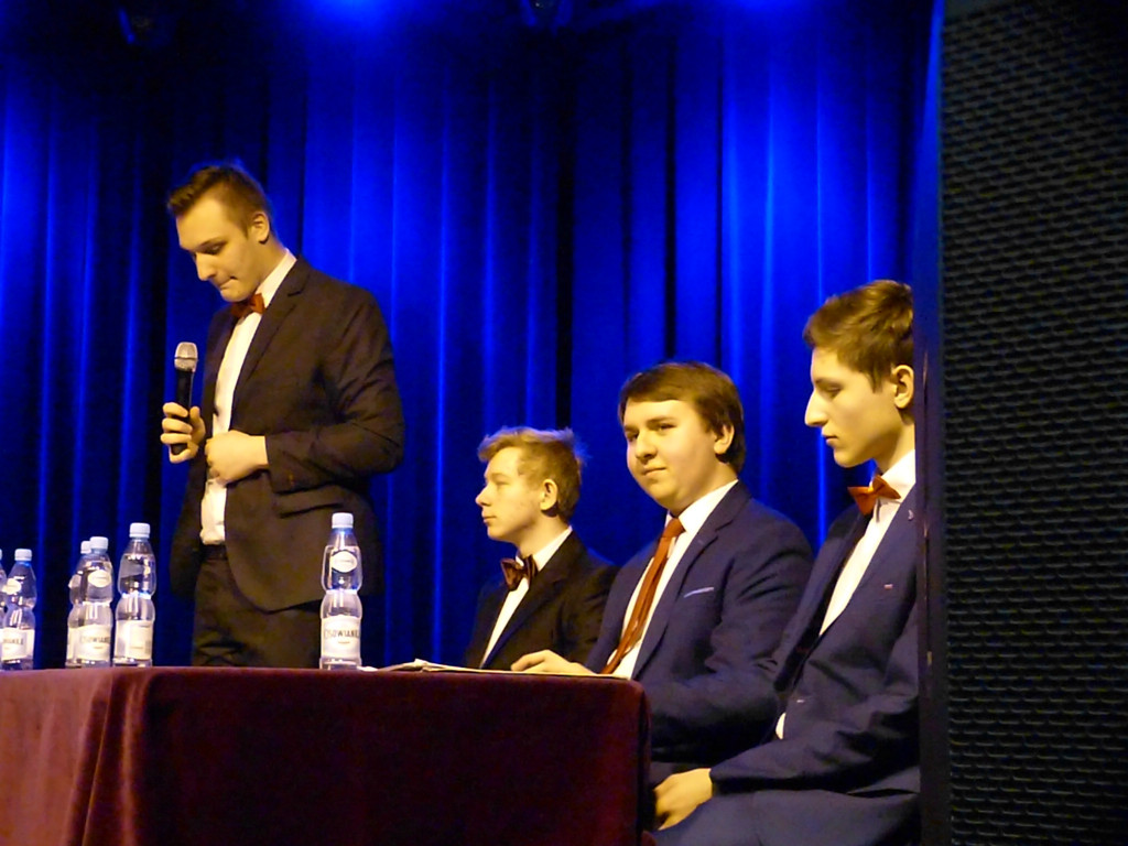 I LO wygrywa Łowicki Turniej Debat Oksfordzkich