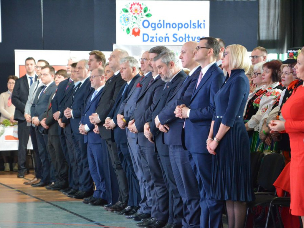 Premier Mateusz Morawiecki w Łowiczu: polska wieś daje nam siłę