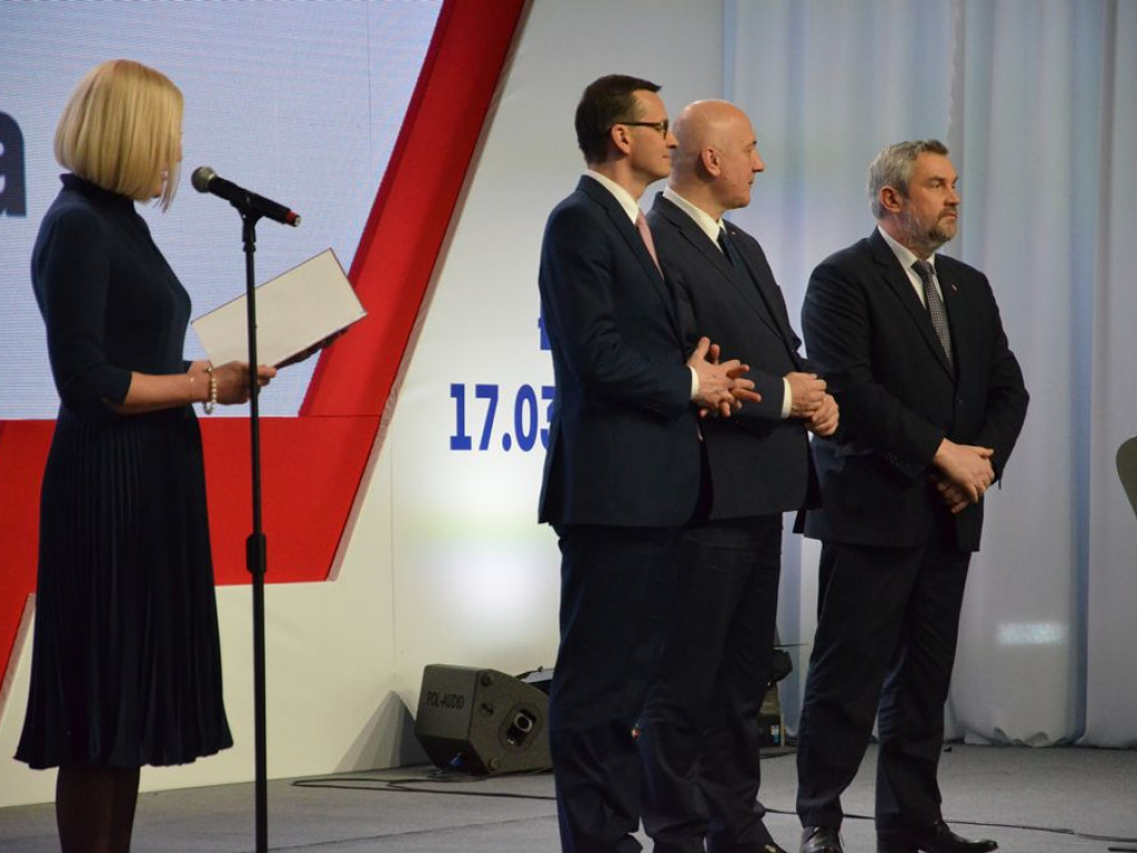 Premier Mateusz Morawiecki w Łowiczu: polska wieś daje nam siłę