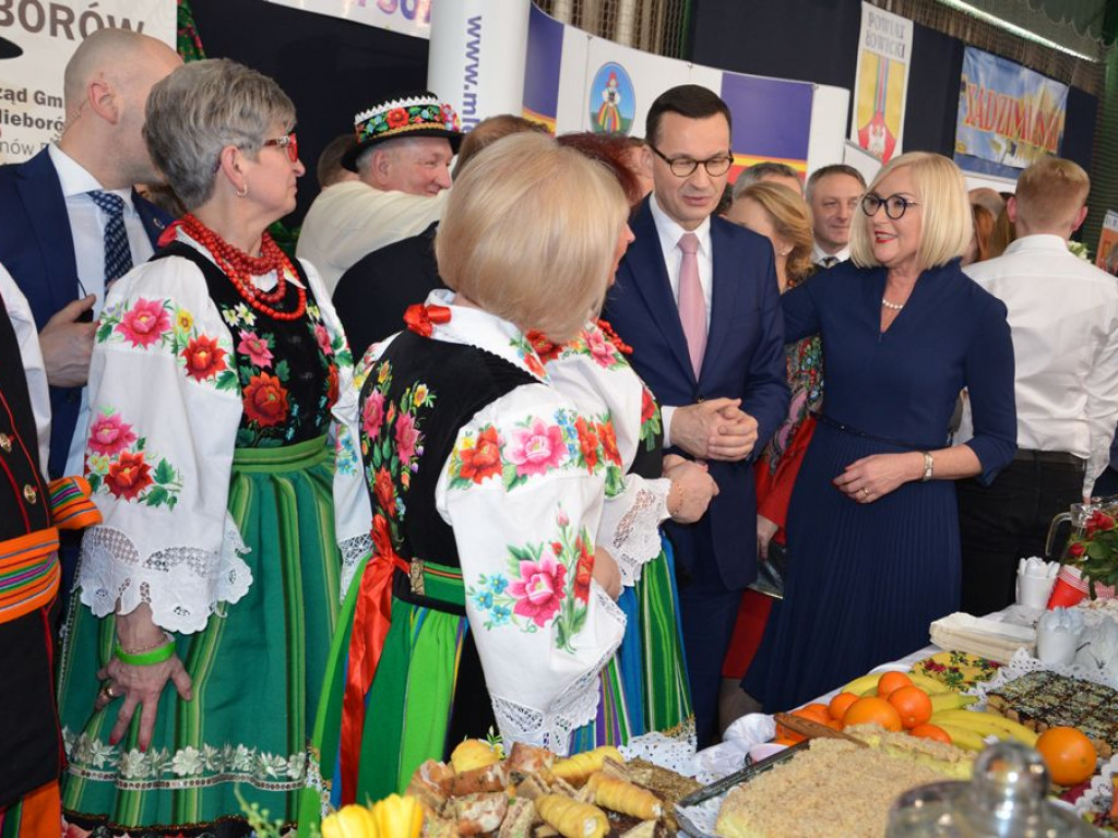 Premier Mateusz Morawiecki w Łowiczu: polska wieś daje nam siłę
