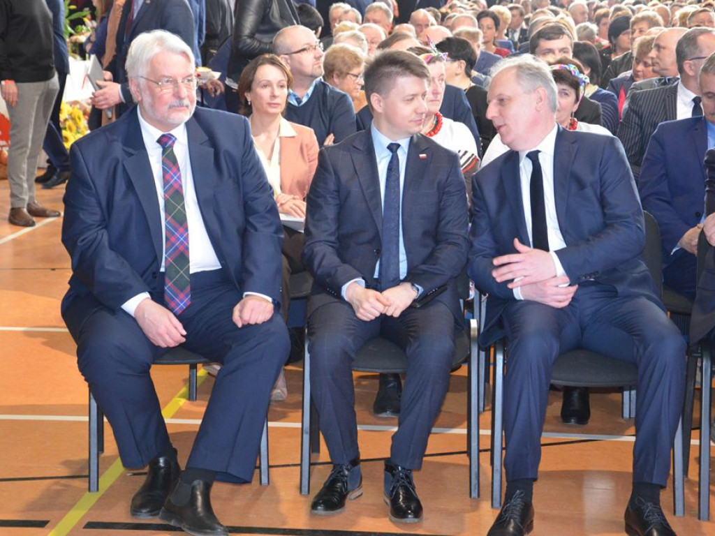 Premier Mateusz Morawiecki w Łowiczu: polska wieś daje nam siłę