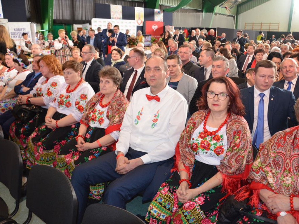 Premier Mateusz Morawiecki w Łowiczu: polska wieś daje nam siłę