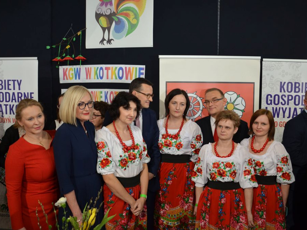Premier Mateusz Morawiecki w Łowiczu: polska wieś daje nam siłę