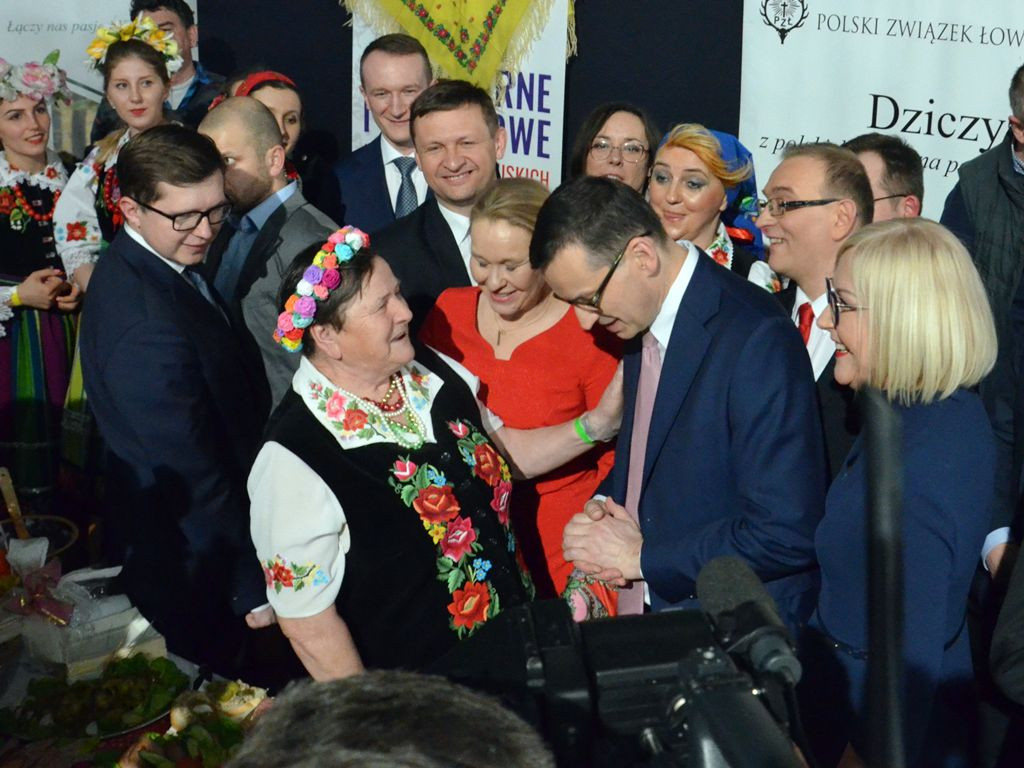 Premier Mateusz Morawiecki w Łowiczu: polska wieś daje nam siłę