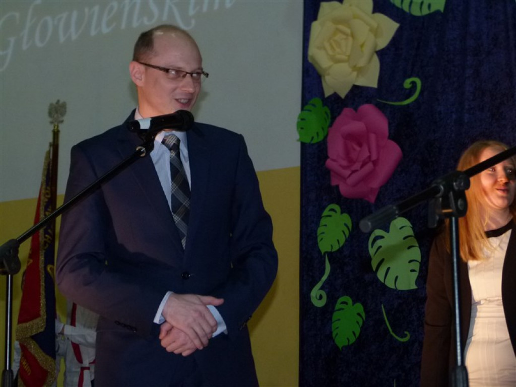 Stulecie szkoły w Popowie Głowieńskim