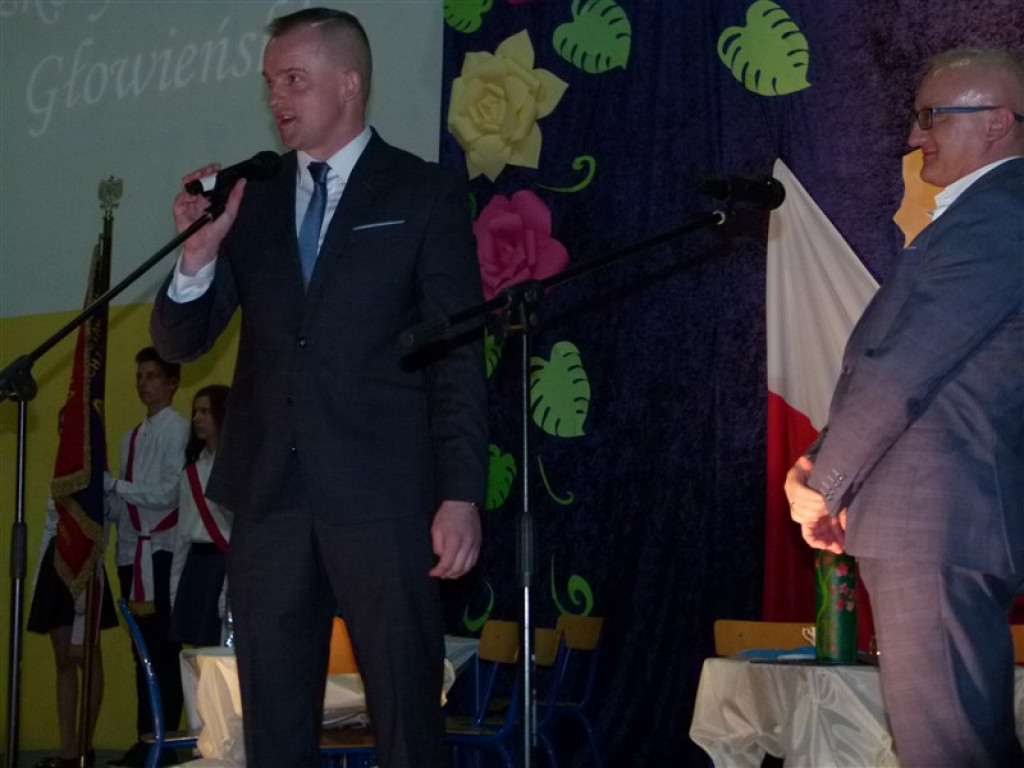 Stulecie szkoły w Popowie Głowieńskim