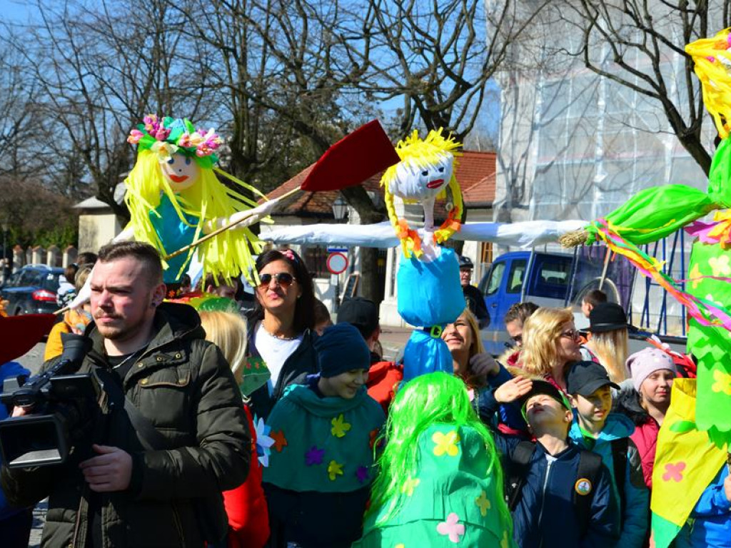 Rekordowa liczba kukieł Marzanny w rajdzie 