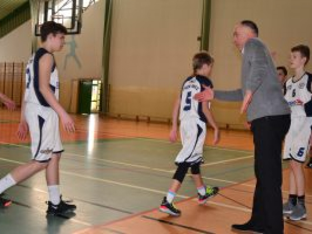 Księżak-2005 kontrolował mecz z AZS PWSZ Skierniewice