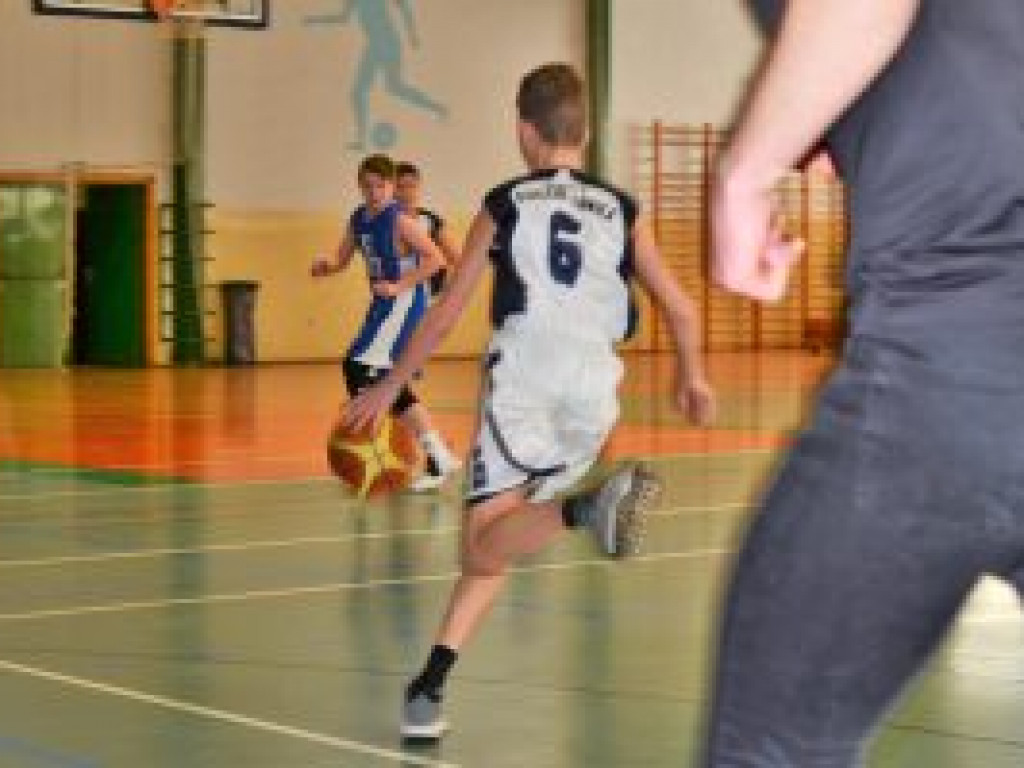 Księżak-2005 kontrolował mecz z AZS PWSZ Skierniewice