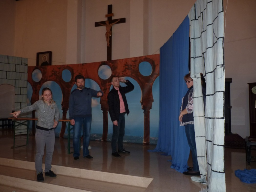 Ostatnie próby Misterium Męki Pańskiej w Głownie