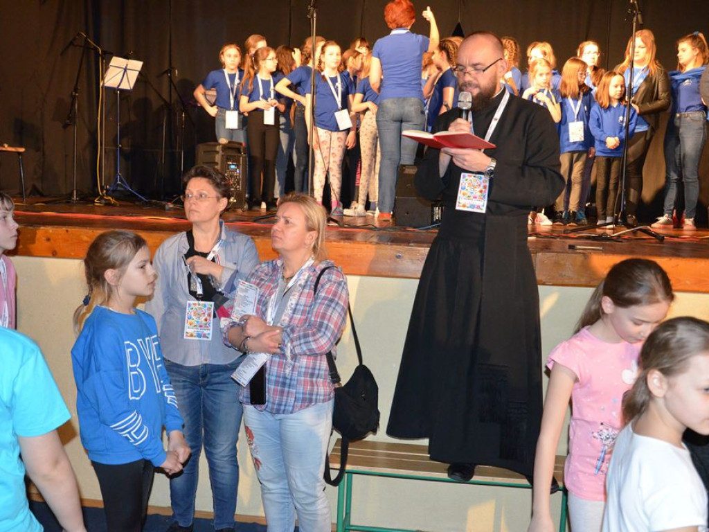 V Ogólnopolski Przegląd Scholi Pijarskich - zdjęcia