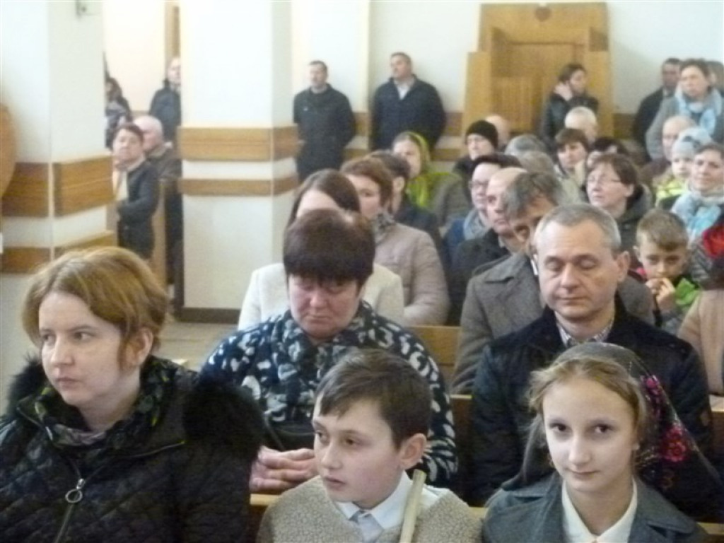 Wprowadzenie relikwii do sanktuarium w Mąkolicach
