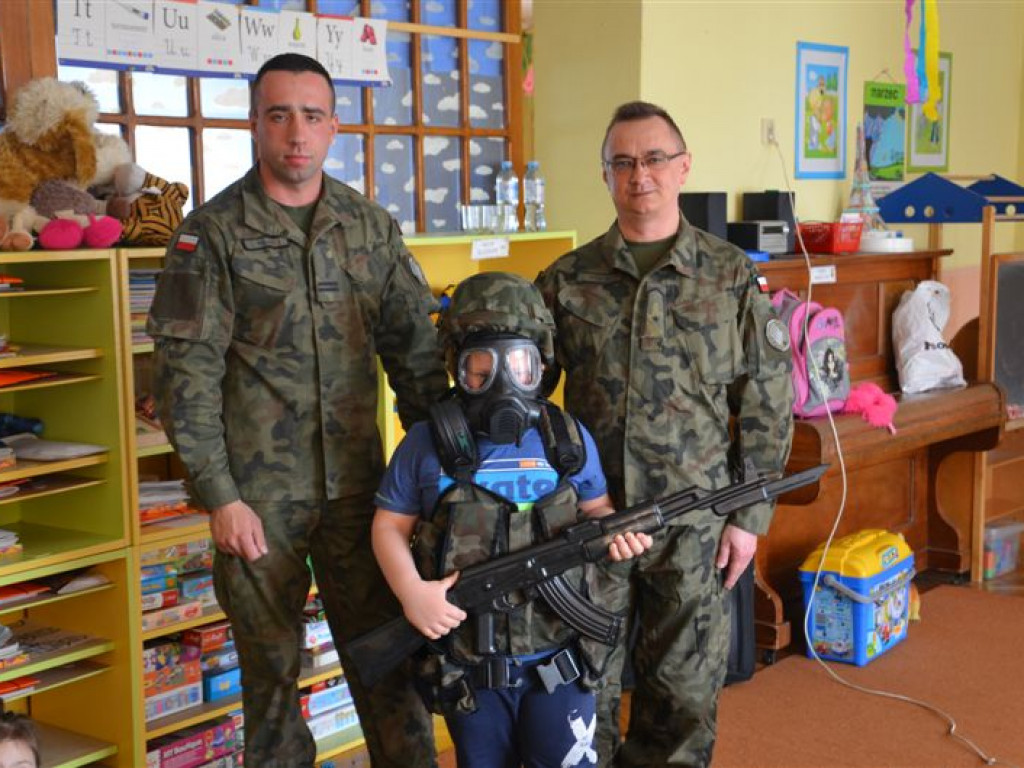 Spotkanie z żołnierzami w Przedszkolu nr 3