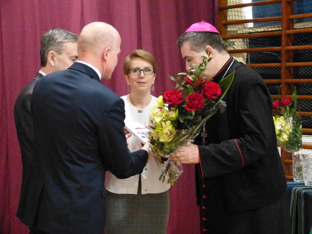 Delegaci najstarszych polskich szkół przyjechali do Łowicza