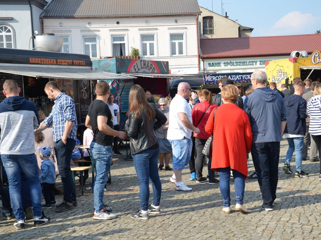 Ostatni dzień Zlotu Foodtrucków w Łowiczu