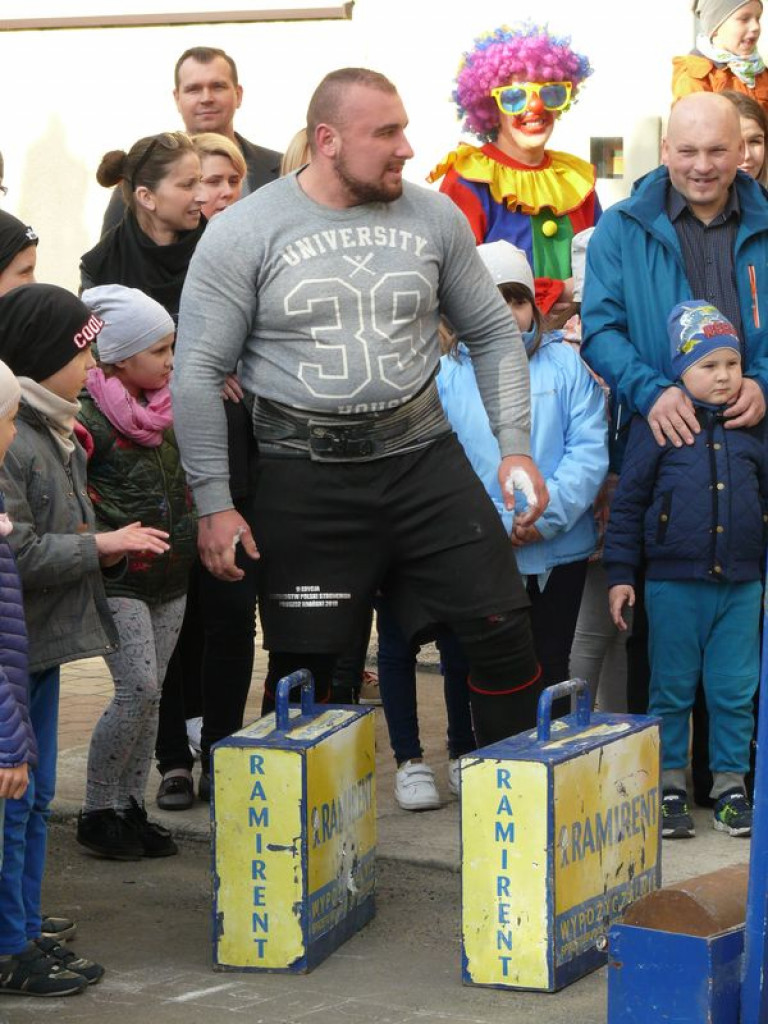 6.598,10 zł na rehabilitację Weroniki