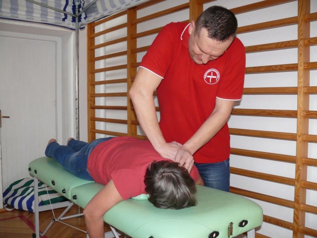 6.598,10 zł na rehabilitację Weroniki