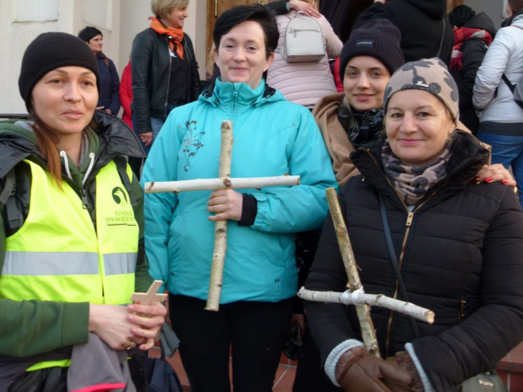 Z Głowna wyruszyła Ekstremalna Droga Krzyżowa - aktualizacja