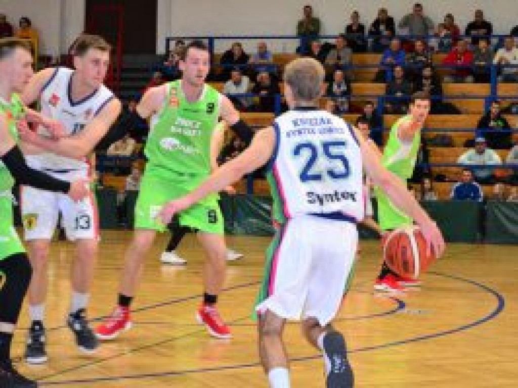 Pierwszy z trzech ważnych kroków Księżaka Syntex