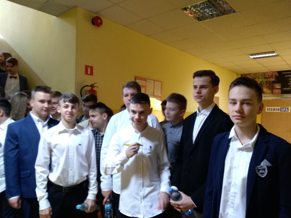 Głowno, Stryków: Ósmoklasiści już piszą egzamin