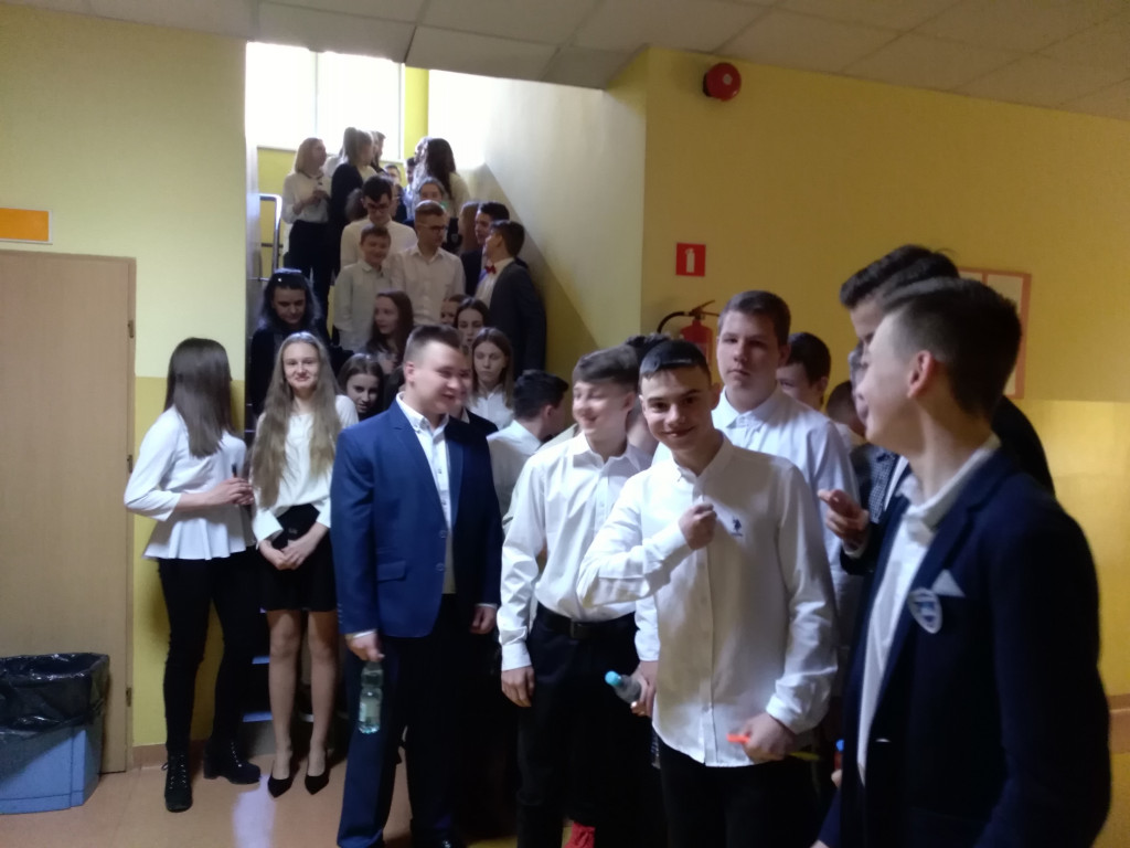 Głowno, Stryków: Ósmoklasiści już piszą egzamin