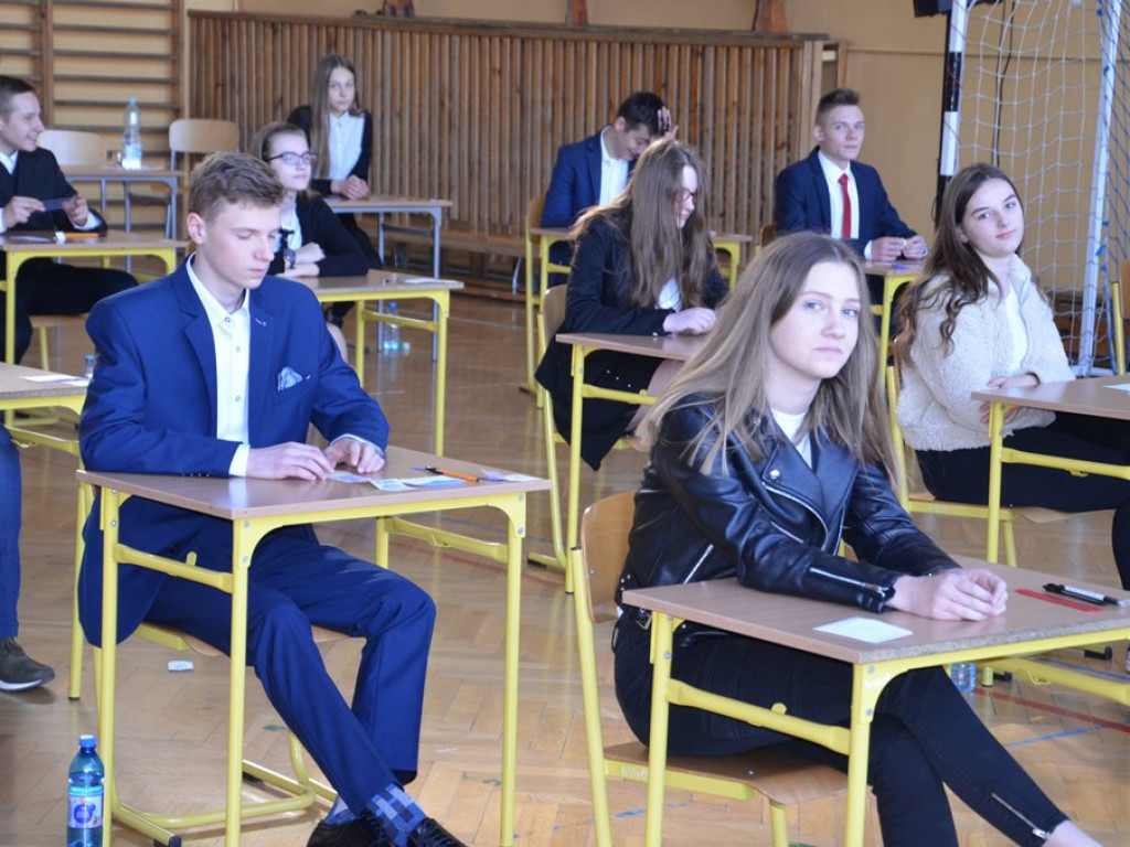 Dzisiaj ósmoklasiści pisali egzamin z matematyki