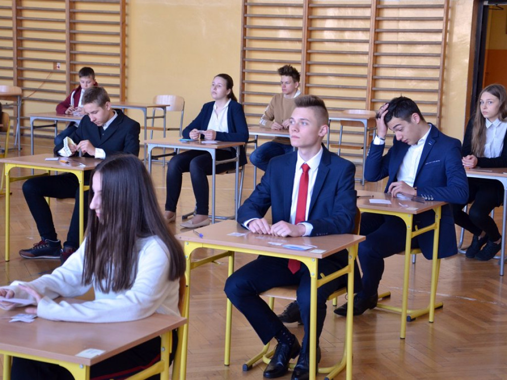 Dzisiaj ósmoklasiści pisali egzamin z matematyki