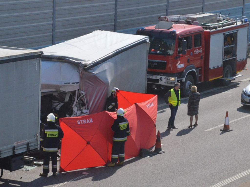 Autostrada A2: Śmiertelny wypadek na wysokości Seligowa - AKTUALIZACJA