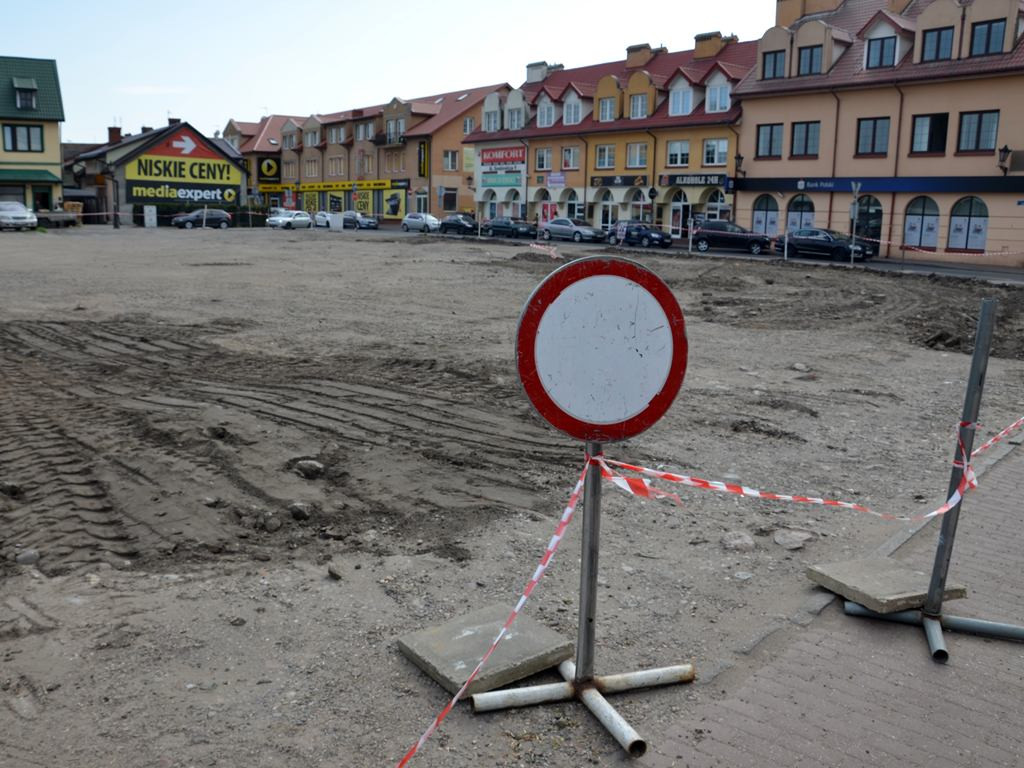 Nie zaparkujesz na placu przy Koziej