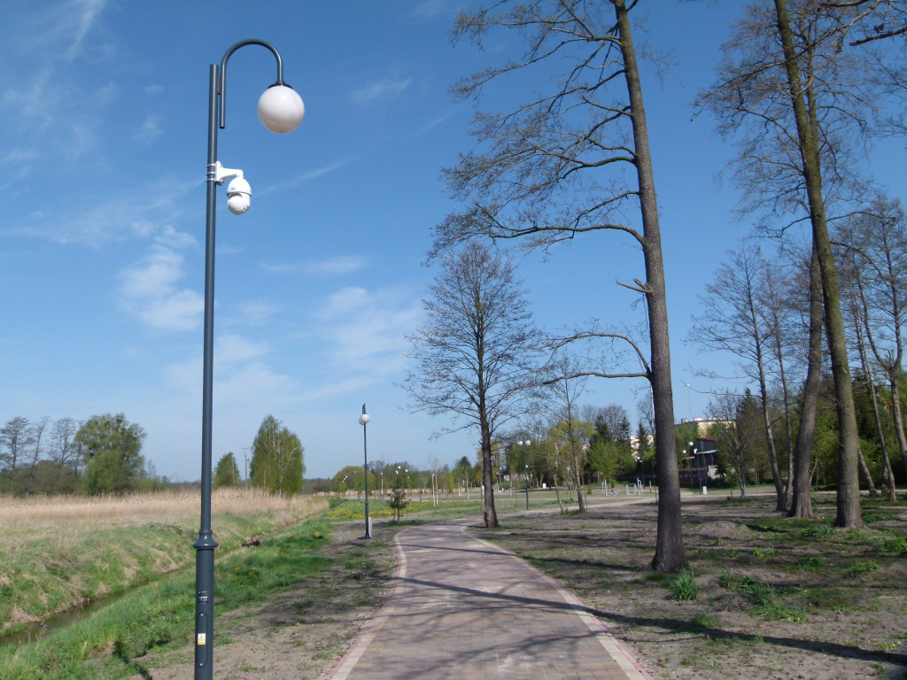 Monitoring w parku nad Moszczenicą
