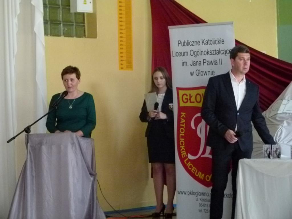 Trzecioklasiści z KLO w Głownie już o krok od matury