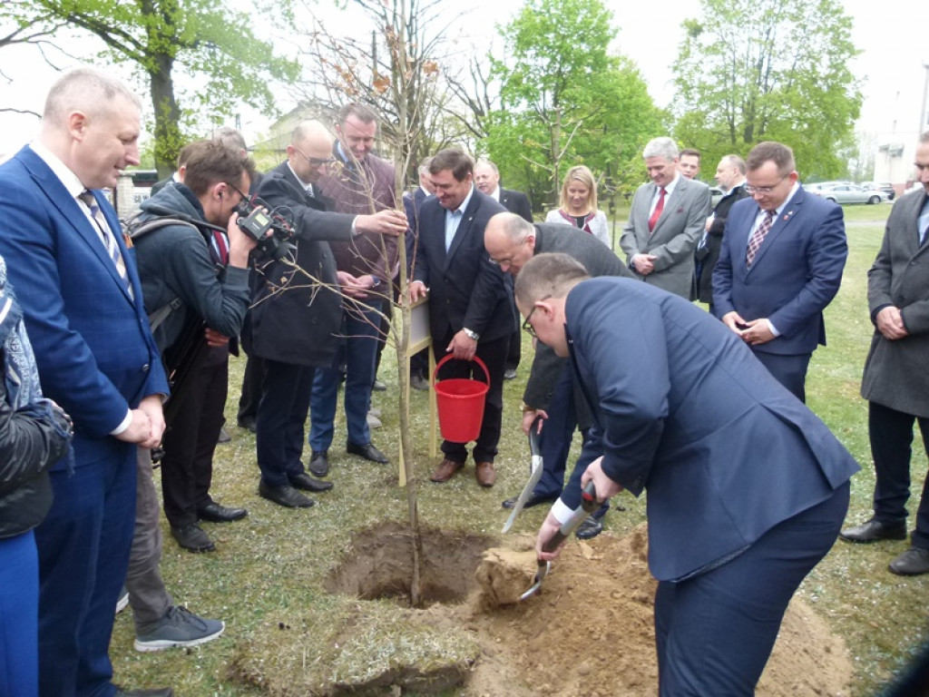 Trwają XXVII Targi Agrotechnika w Bratoszewicach