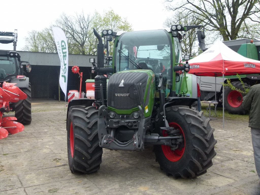 Targi Agrotechnika przyciągnęły pokazem maszyn i lokalnymi produktami