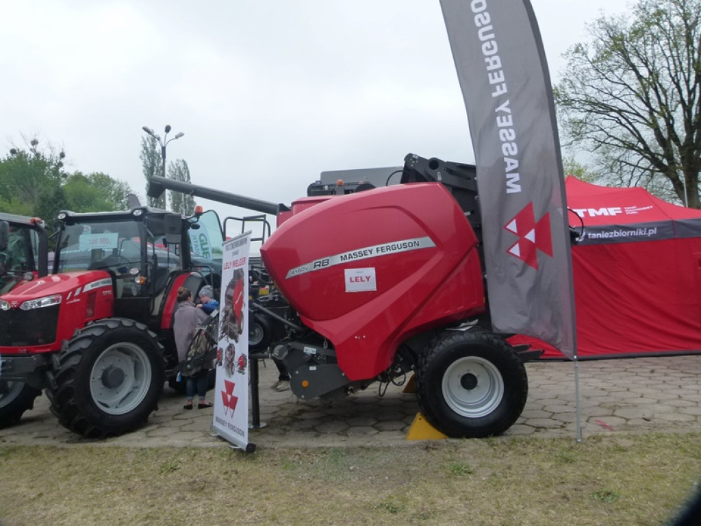 Targi Agrotechnika przyciągnęły pokazem maszyn i lokalnymi produktami