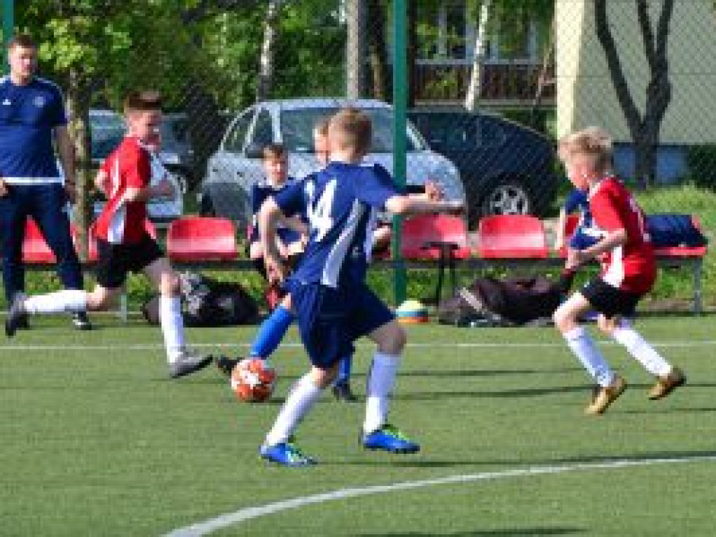 Trudna walka Soccer Kids-2010 z liderem rozgrywek
