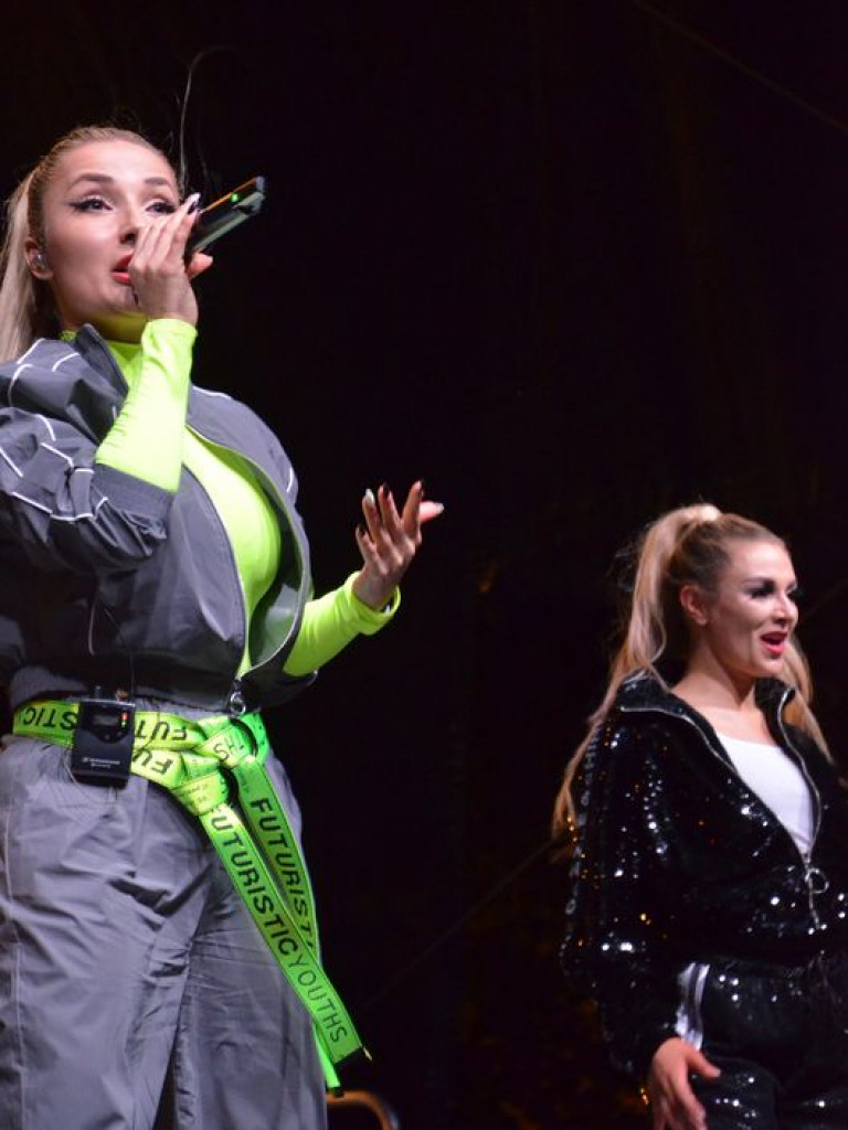 Loka i Cleo bawili łowiczan