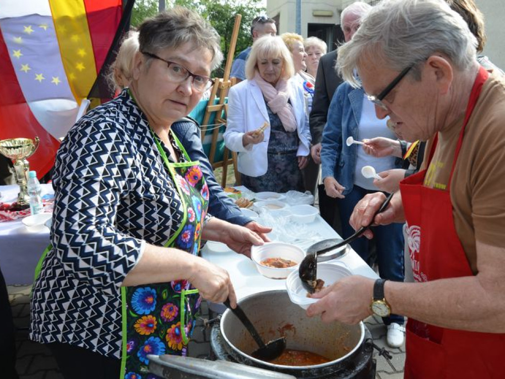 Seniorzy opanowali łowickie Błonia