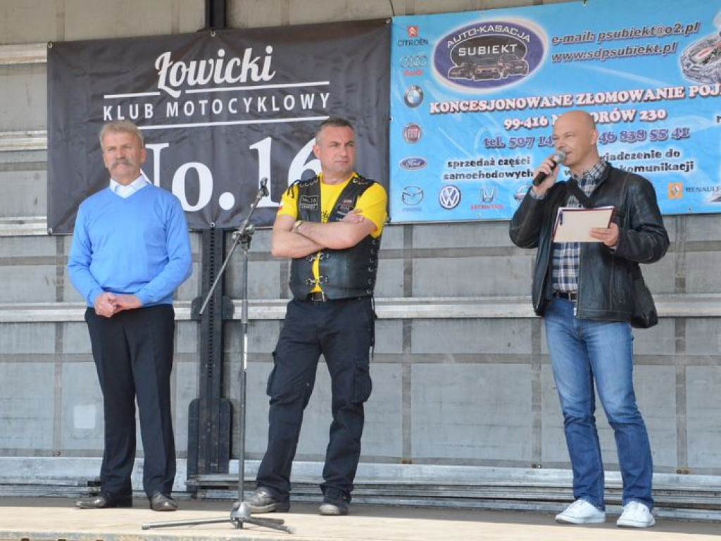 Msza, pokazy na Nowym Rynku i zabawa w Nieborowie