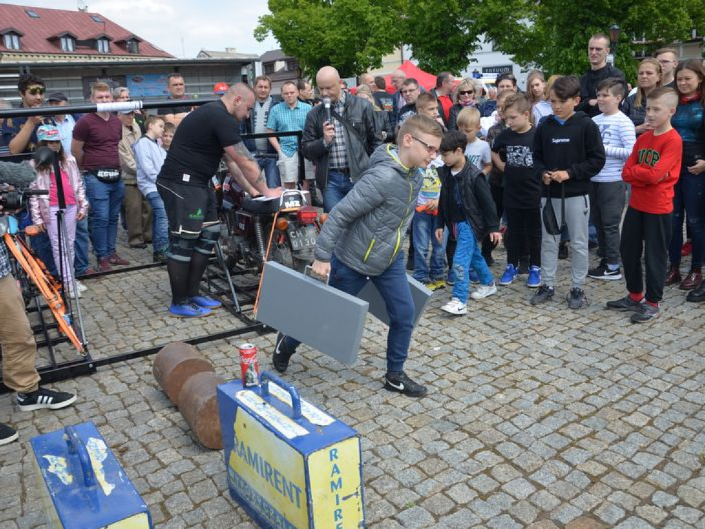 Msza, pokazy na Nowym Rynku i zabawa w Nieborowie