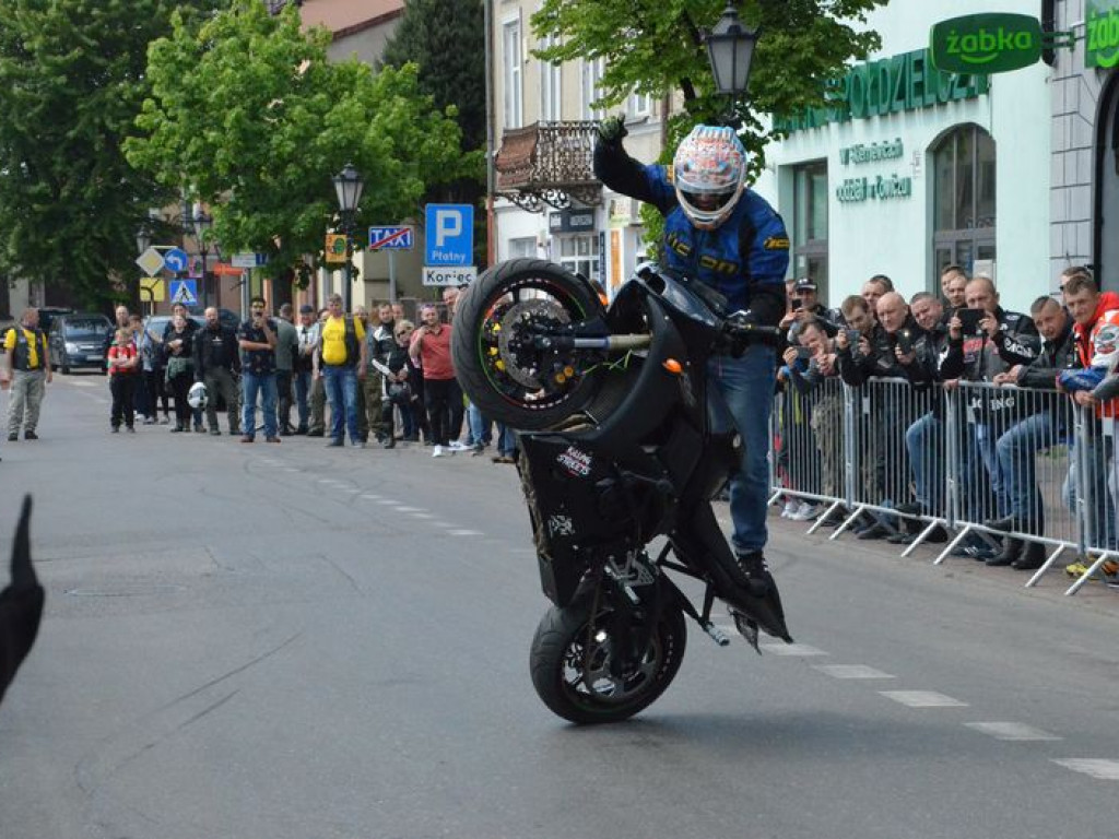 Msza, pokazy na Nowym Rynku i zabawa w Nieborowie