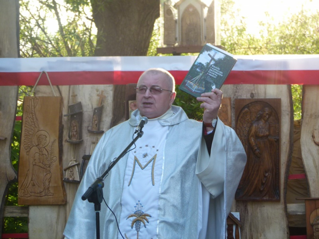 Głowno: Przypomnieli znaczenie przydrożnych kapliczek