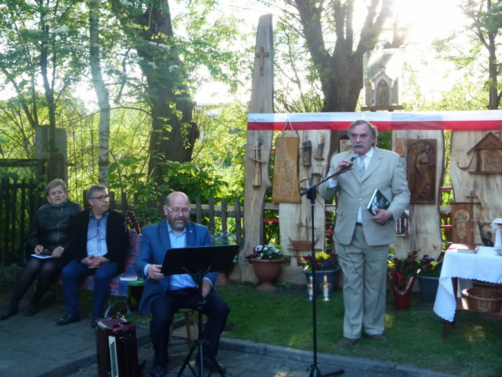 Głowno: Przypomnieli znaczenie przydrożnych kapliczek