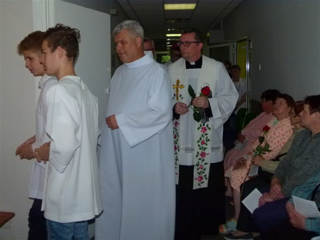 Wprowadzenie relikwii św. Rity do kaplicy szpitalnej
