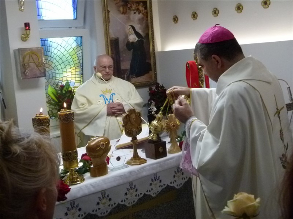 Wprowadzenie relikwii św. Rity do kaplicy szpitalnej