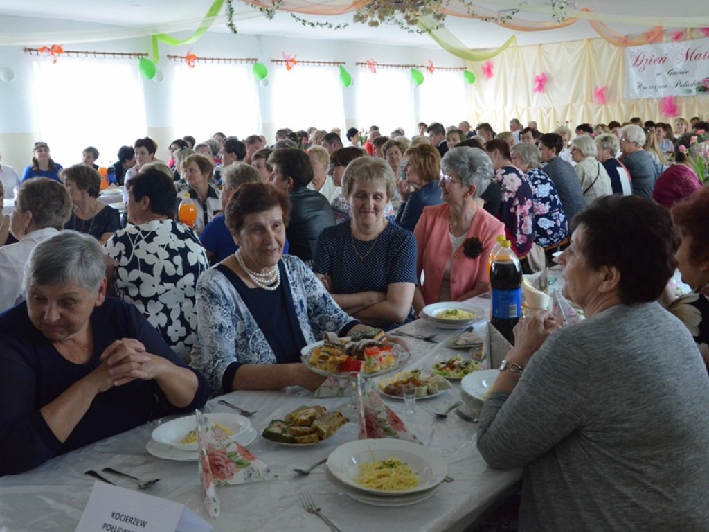 Jubileuszowy Gminny Dzień Matki w Kocierzewie