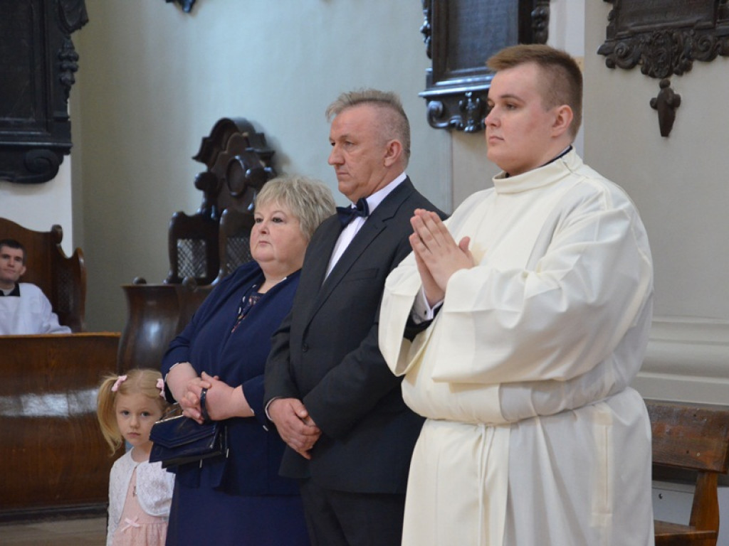 Biskup Wojciech Osial wyświęcił nowych diakonów