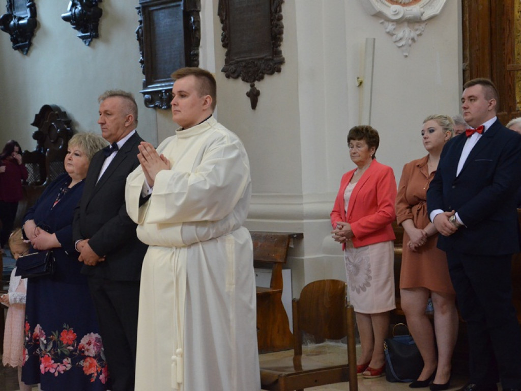 Biskup Wojciech Osial wyświęcił nowych diakonów
