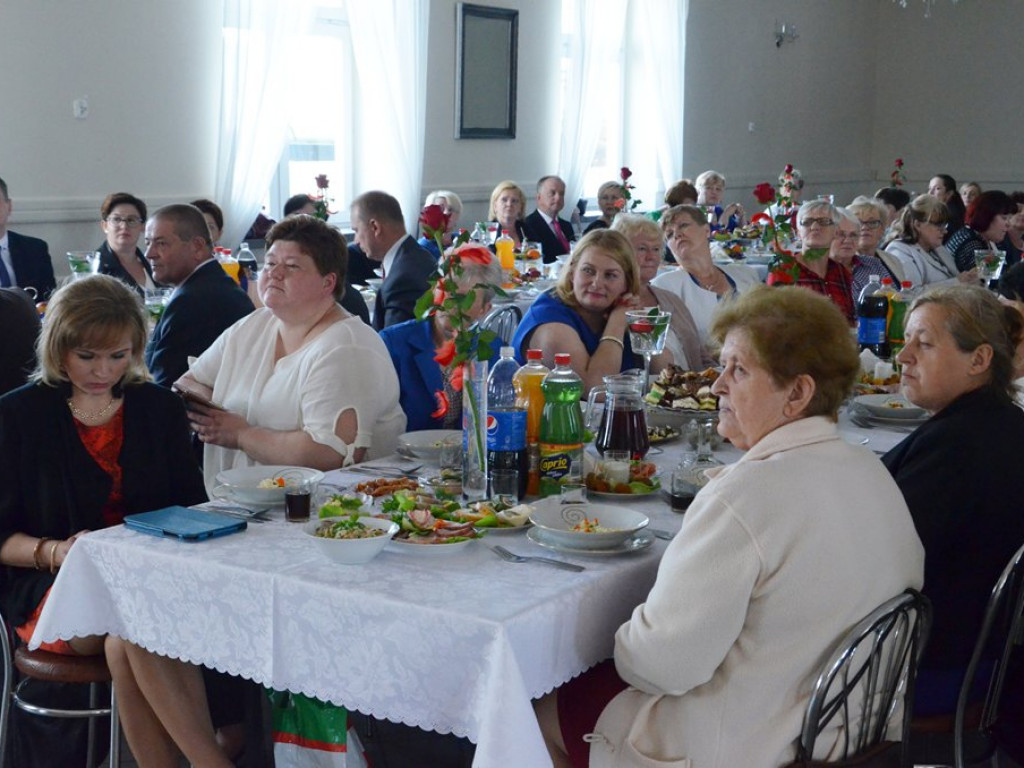 Gminny Dzień Matki w sali OSP w Kompinie